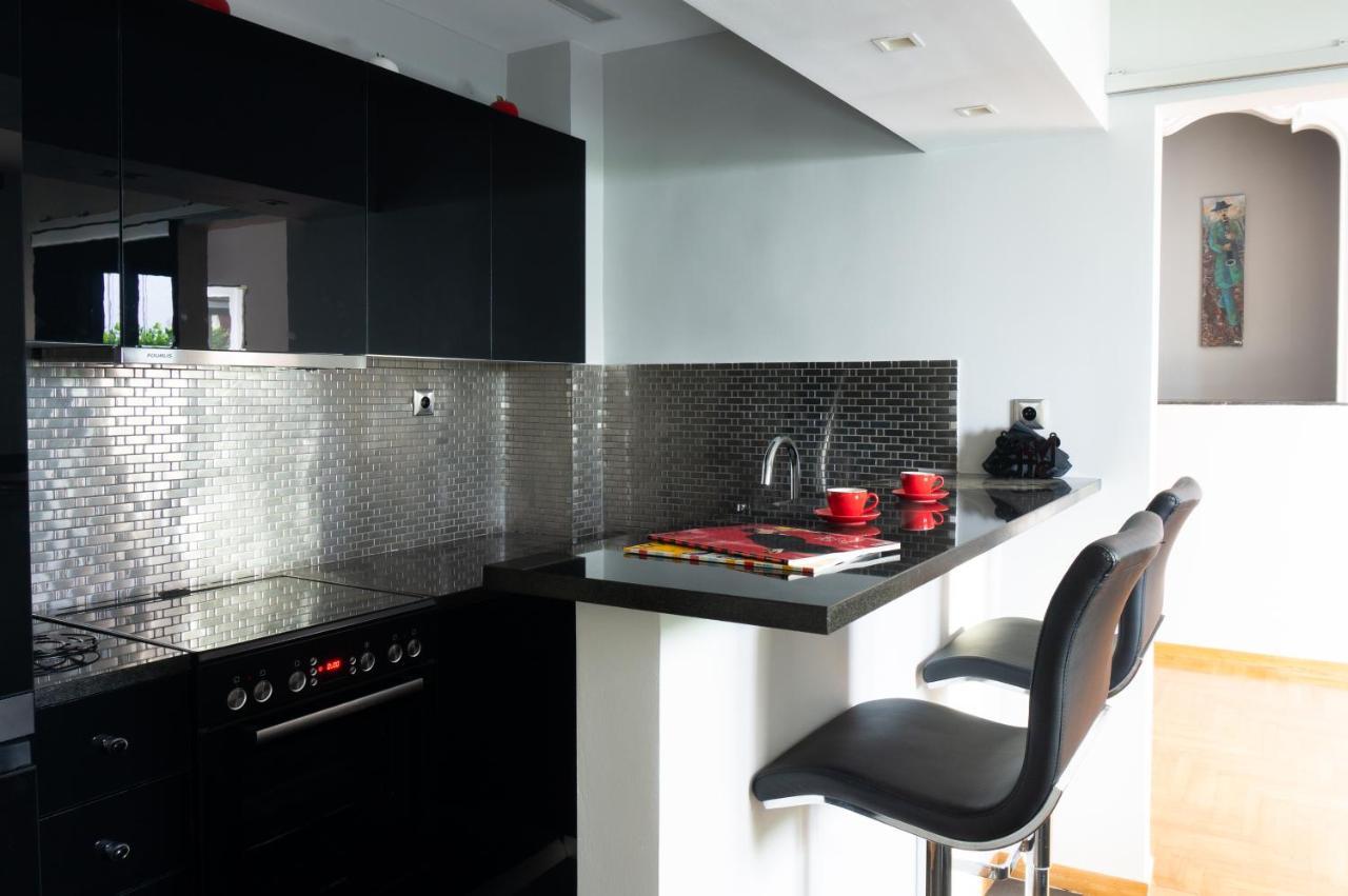 The Burton Luxury 1Br In Plaka, Athens 아파트 외부 사진